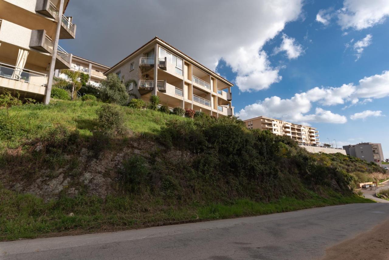 U Nidu - à Ajaccio, Magnifique appartement 4 couchages vue mer Ajaccio  Esterno foto