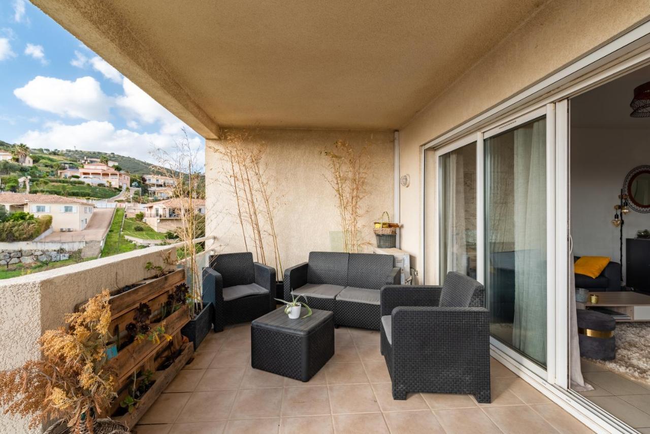 U Nidu - à Ajaccio, Magnifique appartement 4 couchages vue mer Ajaccio  Esterno foto